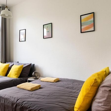 Central +3Br +Big Living Room Next To U-Station Berlin Bagian luar foto