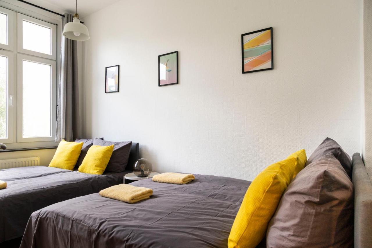 Central +3Br +Big Living Room Next To U-Station Berlin Bagian luar foto