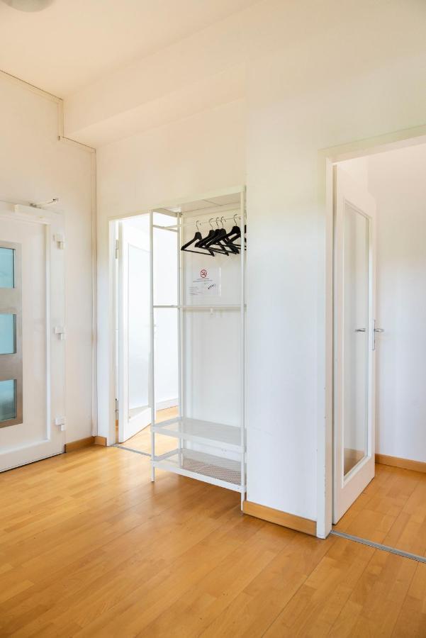 Central +3Br +Big Living Room Next To U-Station Berlin Bagian luar foto