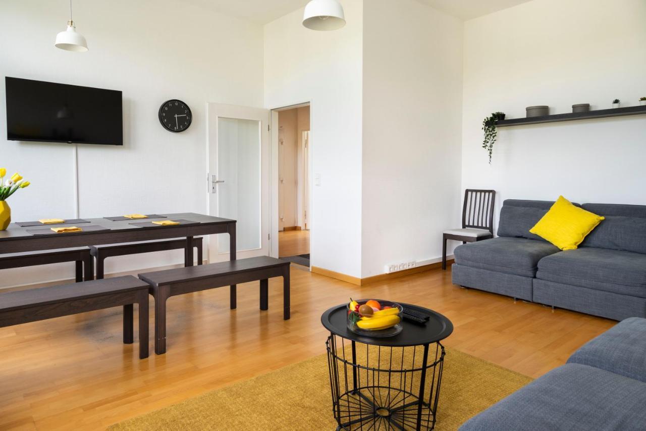 Central +3Br +Big Living Room Next To U-Station Berlin Bagian luar foto